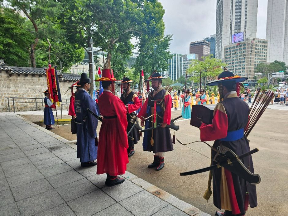 서울 왕궁수문장 교대의식 (2)